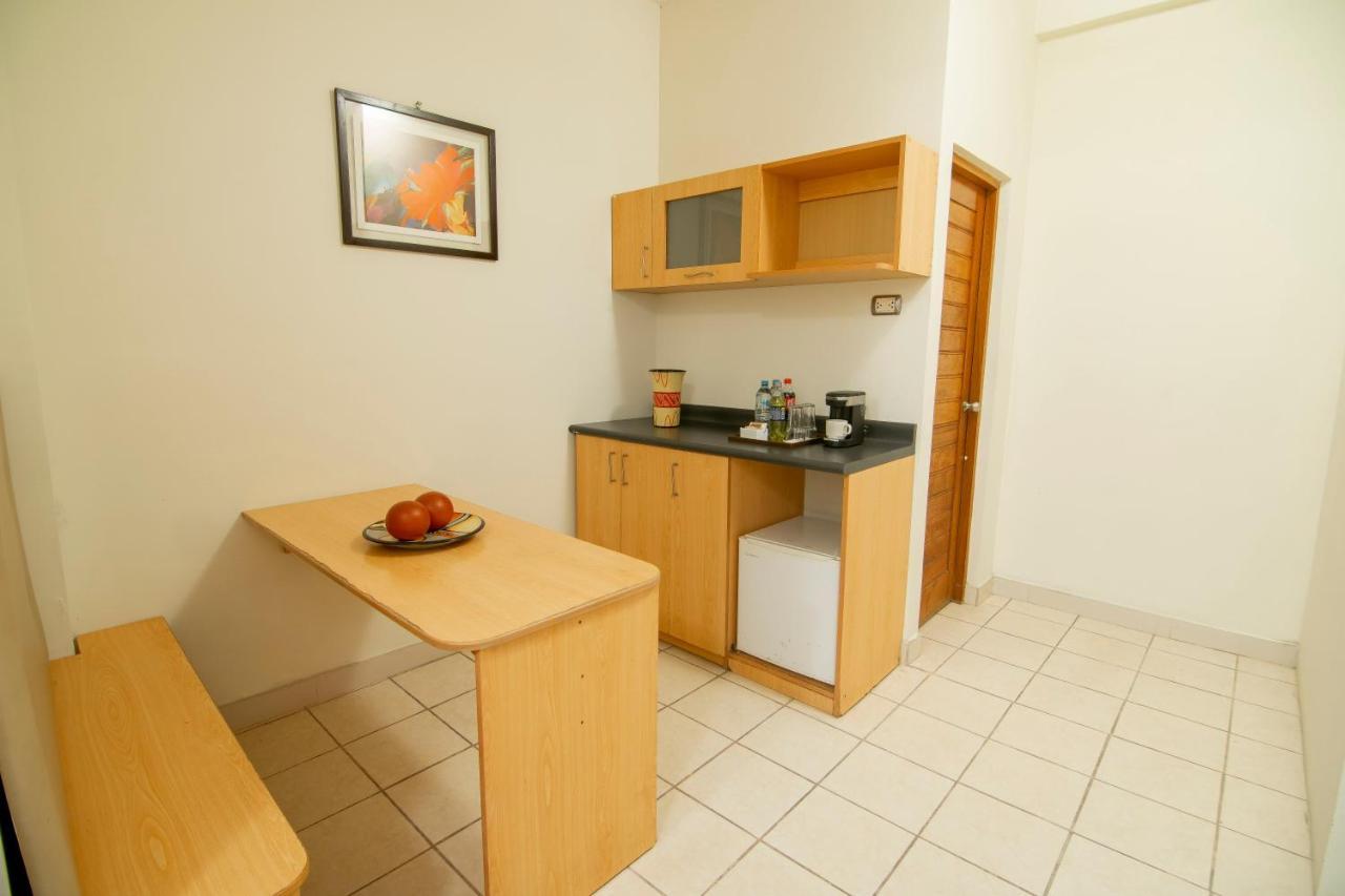 El Dorado Express Hotel 이키토스 외부 사진