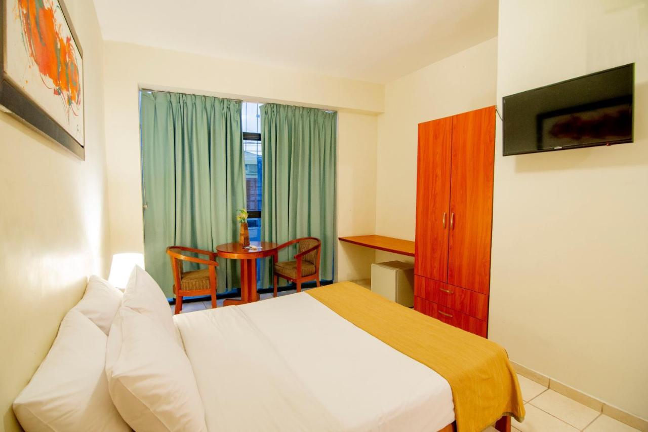 El Dorado Express Hotel 이키토스 외부 사진